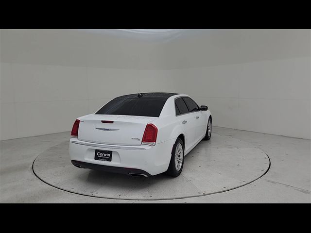 2017 Chrysler 300 300C