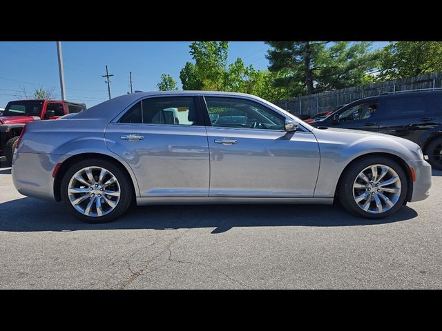 2017 Chrysler 300 300C