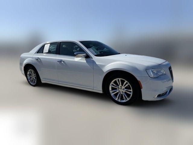 2017 Chrysler 300 300C