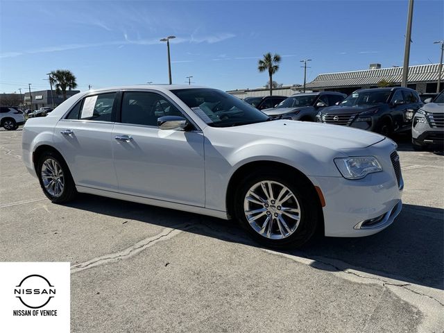 2017 Chrysler 300 300C