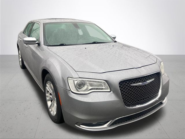 2017 Chrysler 300 300C