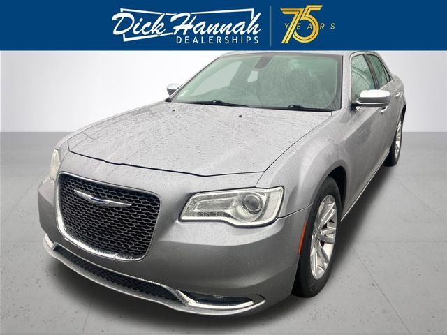 2017 Chrysler 300 300C