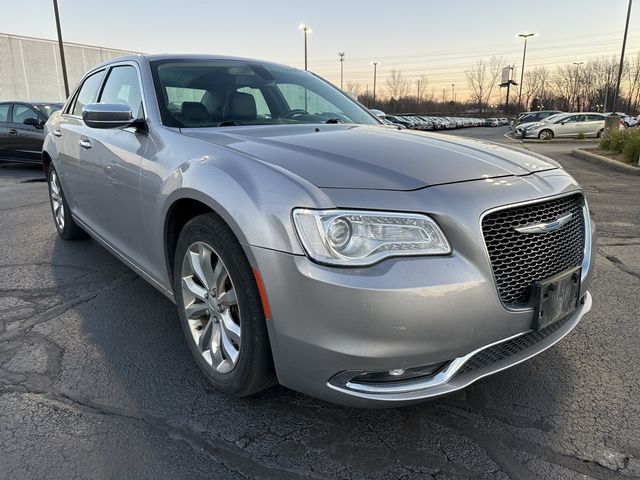 2017 Chrysler 300 300C