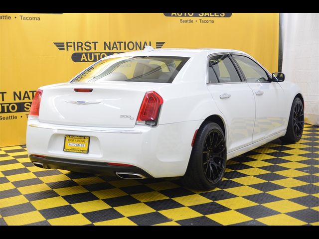 2017 Chrysler 300 300C