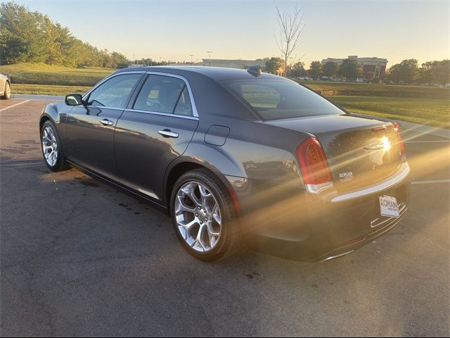 2017 Chrysler 300 300C Platinum