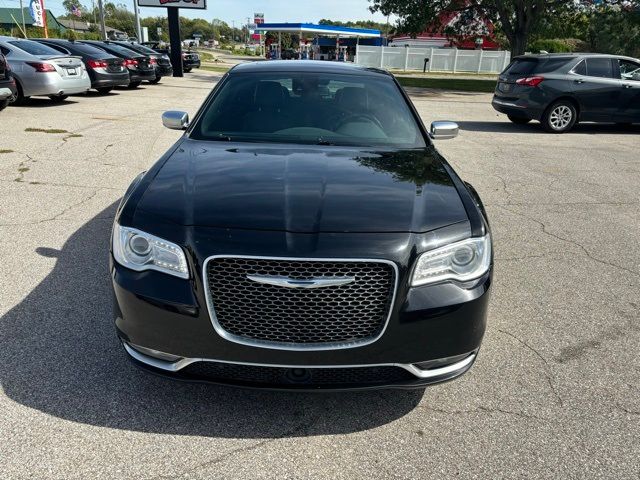 2017 Chrysler 300 300C Platinum