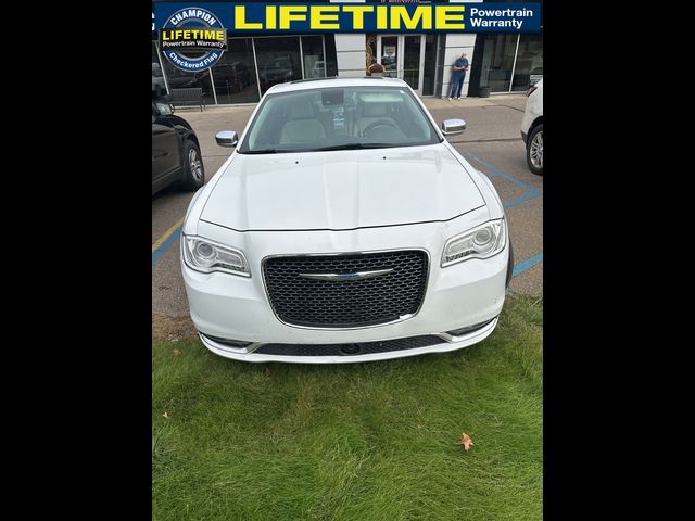 2017 Chrysler 300 300C Platinum