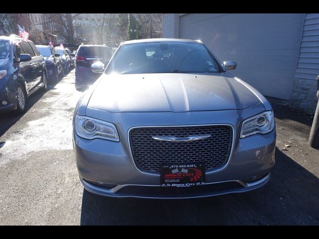 2017 Chrysler 300 300C Platinum