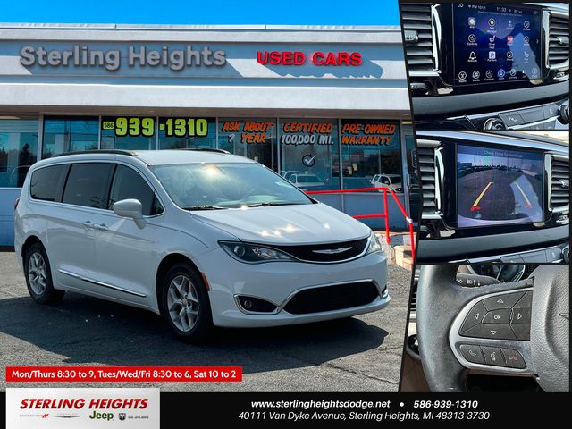 2017 Chrysler Pacifica Touring-L