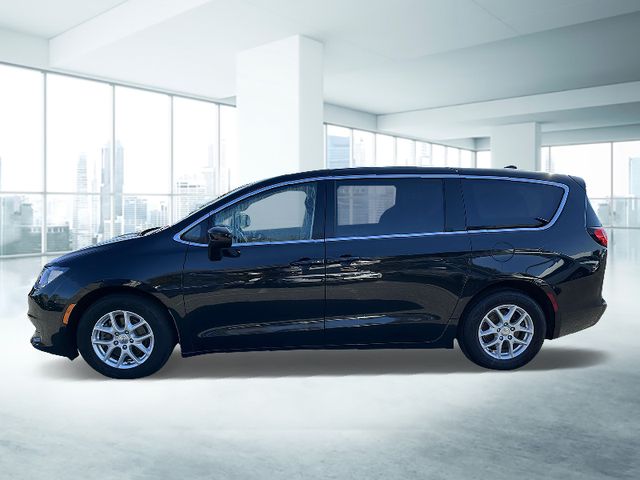 2017 Chrysler Pacifica LX