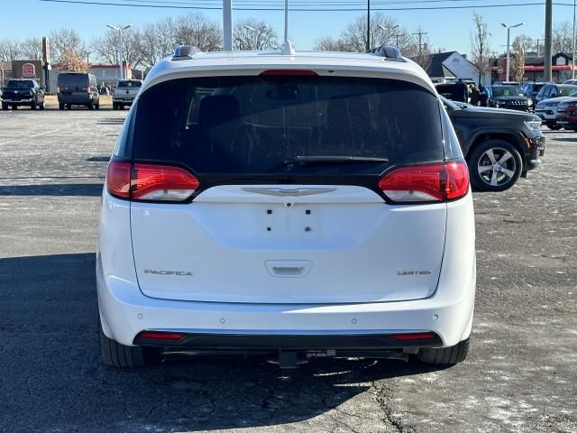 2017 Chrysler Pacifica Limited