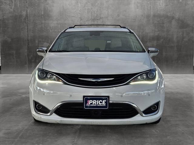 2017 Chrysler Pacifica Hybrid Platinum