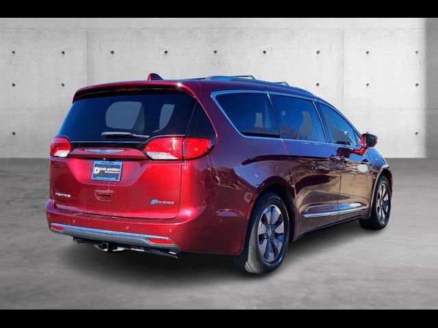 2017 Chrysler Pacifica Hybrid Platinum