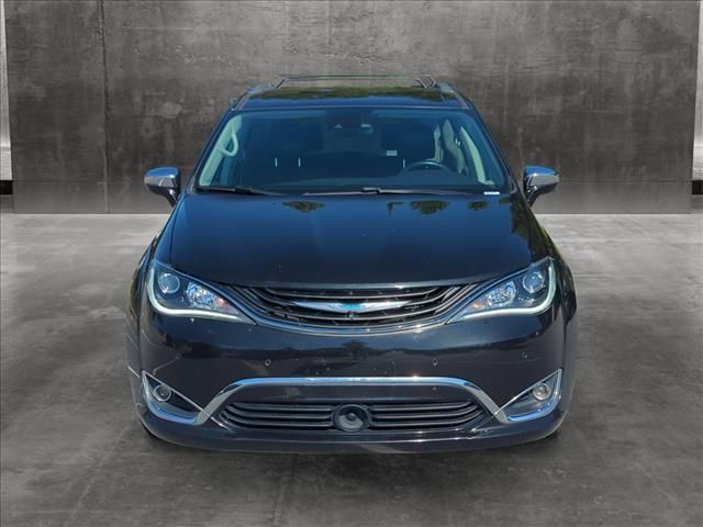 2017 Chrysler Pacifica Hybrid Platinum