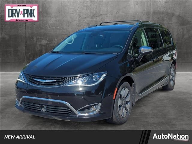 2017 Chrysler Pacifica Hybrid Platinum