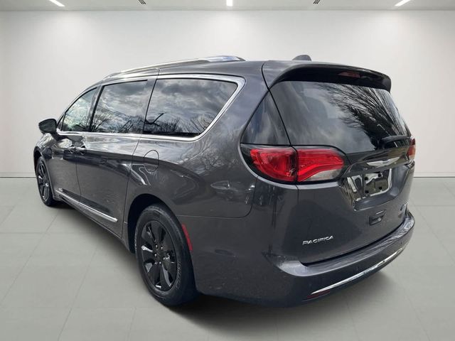 2017 Chrysler Pacifica Hybrid Platinum