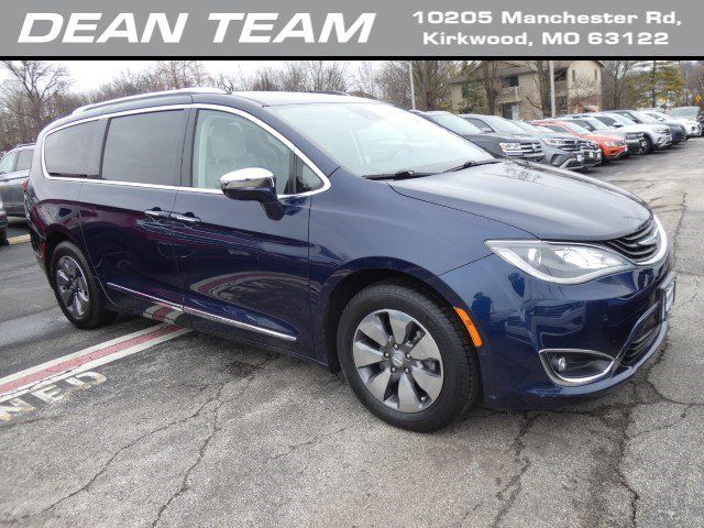 2017 Chrysler Pacifica Hybrid Platinum