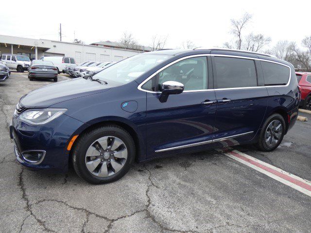 2017 Chrysler Pacifica Hybrid Platinum