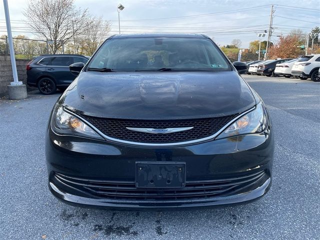 2017 Chrysler Pacifica LX