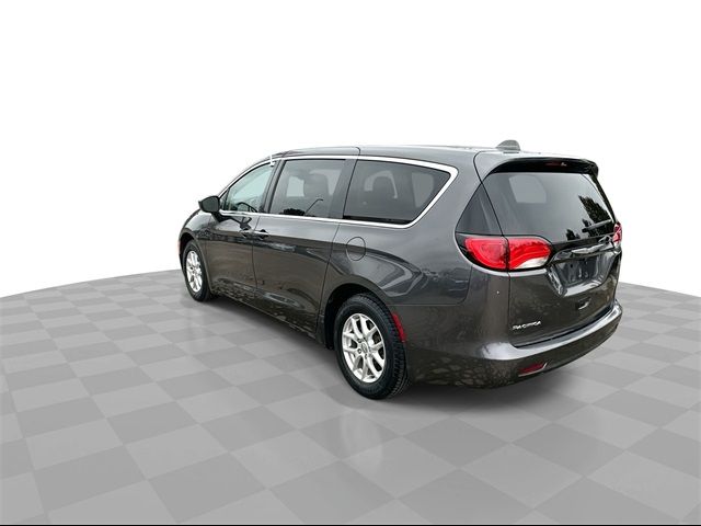 2017 Chrysler Pacifica LX