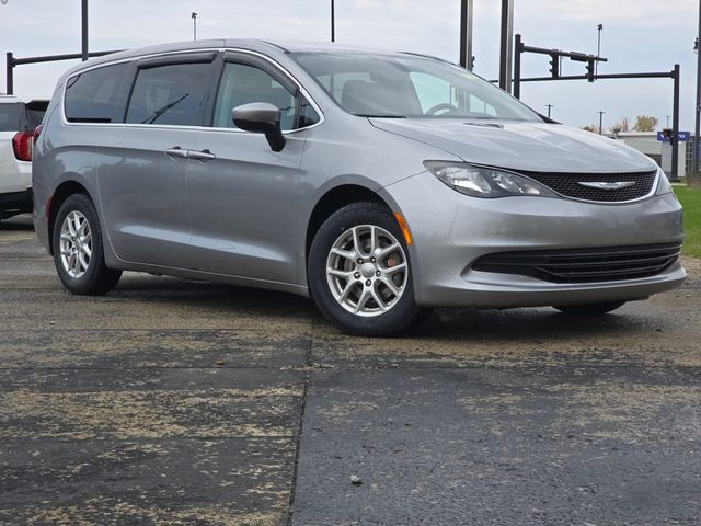 2017 Chrysler Pacifica LX