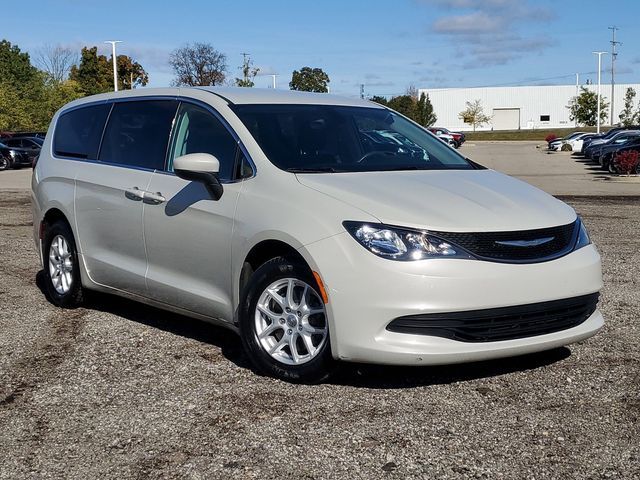 2017 Chrysler Pacifica LX