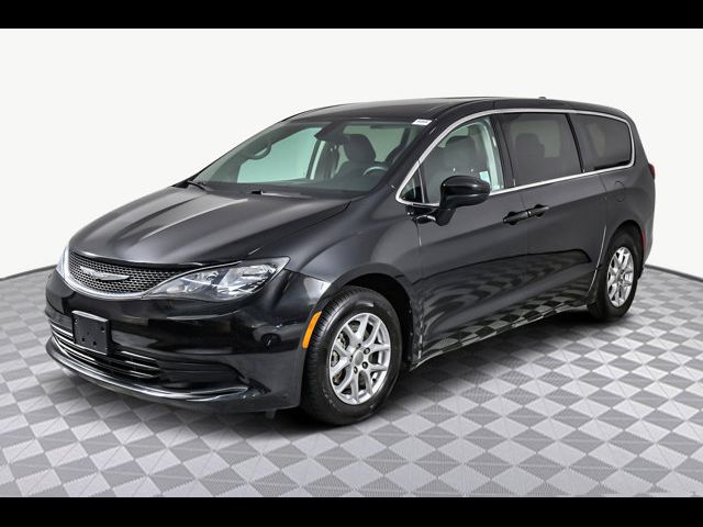 2017 Chrysler Pacifica LX