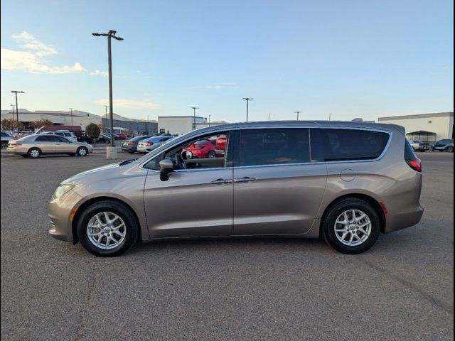 2017 Chrysler Pacifica LX