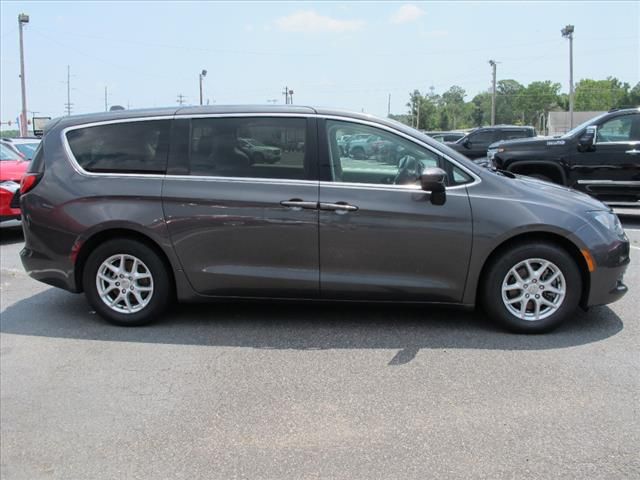 2017 Chrysler Pacifica LX