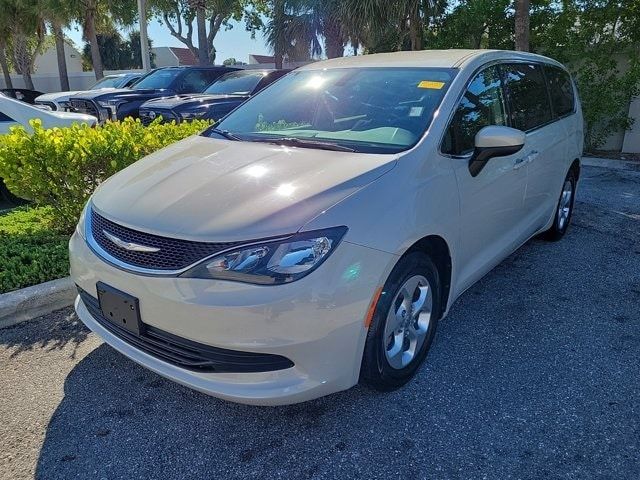 2017 Chrysler Pacifica LX