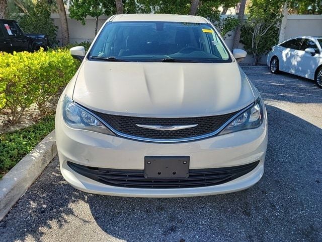 2017 Chrysler Pacifica LX