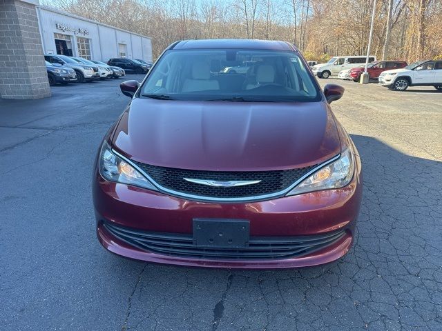 2017 Chrysler Pacifica LX