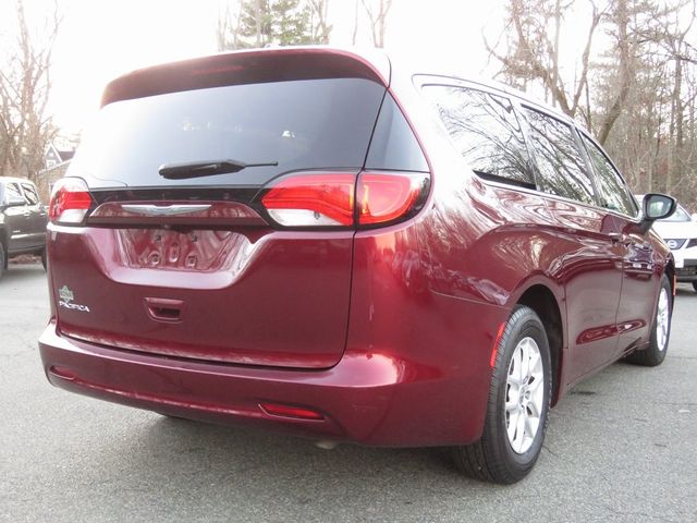 2017 Chrysler Pacifica LX