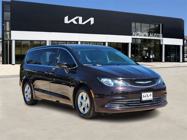 2017 Chrysler Pacifica LX