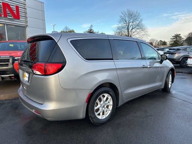 2017 Chrysler Pacifica LX