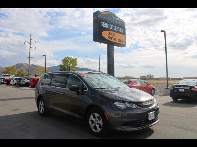 2017 Chrysler Pacifica LX