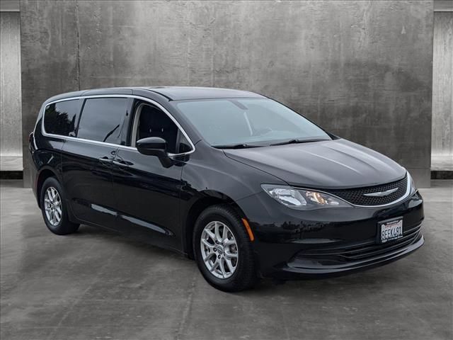 2017 Chrysler Pacifica LX