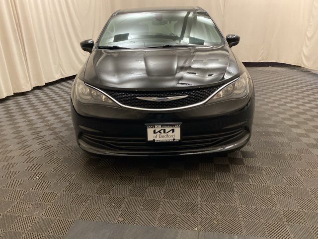 2017 Chrysler Pacifica LX