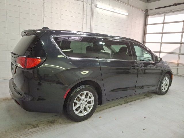 2017 Chrysler Pacifica LX