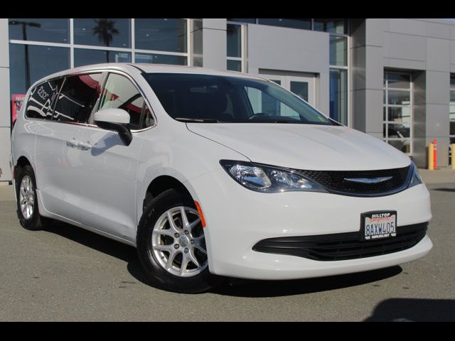 2017 Chrysler Pacifica LX