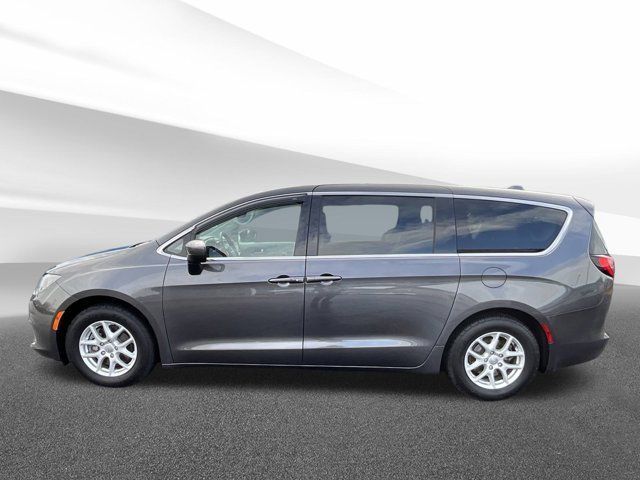 2017 Chrysler Pacifica LX