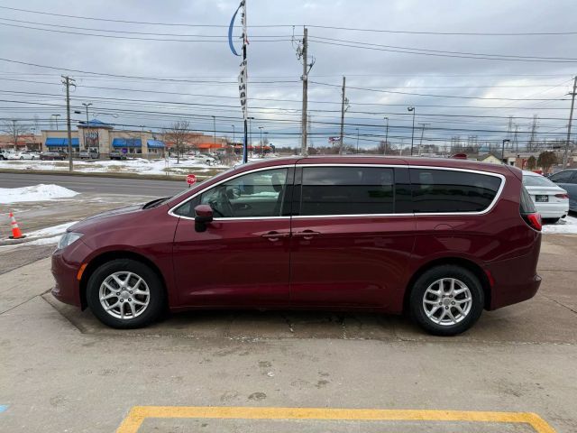 2017 Chrysler Pacifica LX