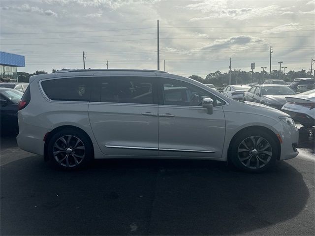 2017 Chrysler Pacifica Limited