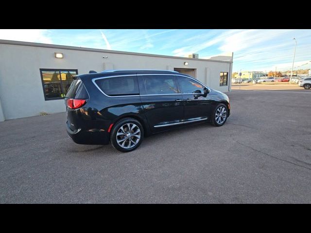 2017 Chrysler Pacifica Limited