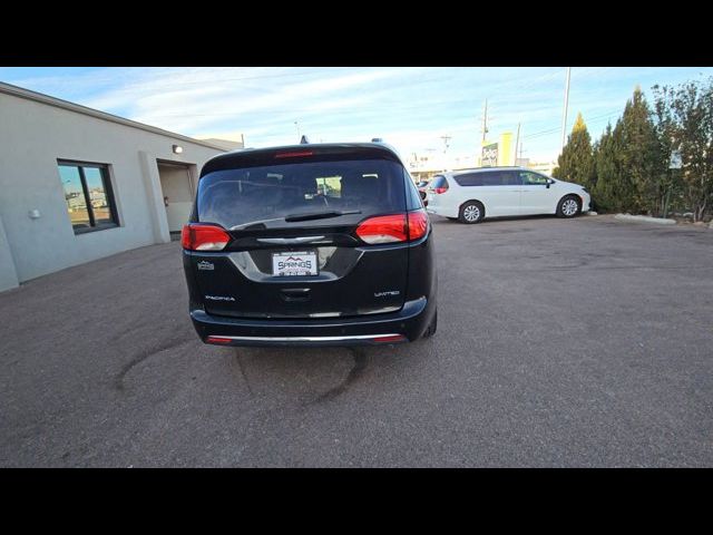 2017 Chrysler Pacifica Limited