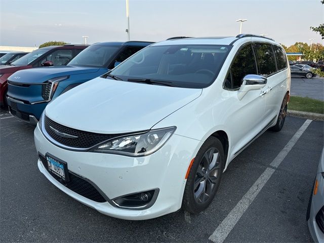 2017 Chrysler Pacifica Limited