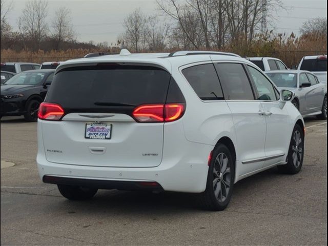 2017 Chrysler Pacifica Limited