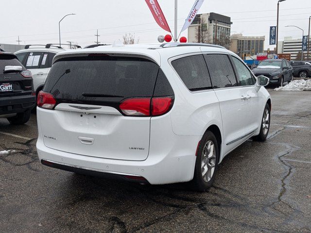 2017 Chrysler Pacifica Limited