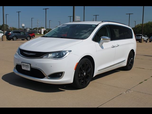 2017 Chrysler Pacifica Limited