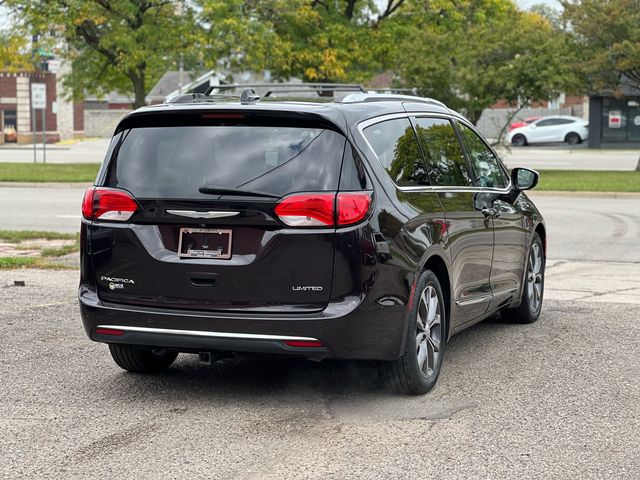 2017 Chrysler Pacifica Limited